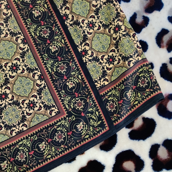 sold......VTG Faux Wrap Skirt by Sag Harbor - Picture 5 of 11